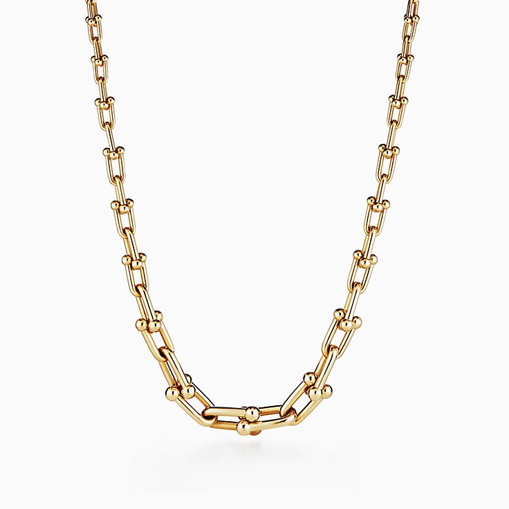 U Shaped Diamond Necklace For Women | White diamond necklace, Gold jewelry  fashion, Diamond pendant